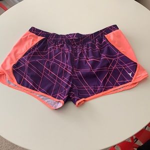 NWOT Women’s Plus Old Navy Active Shorts